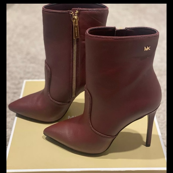 Micheal Kors Burgundy Ankle boot 5.5 - Picture 1 of 5